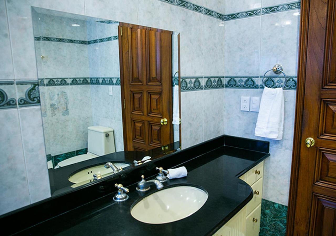 Casa San Pedro Bed and Breakfast Città del Messico Esterno foto